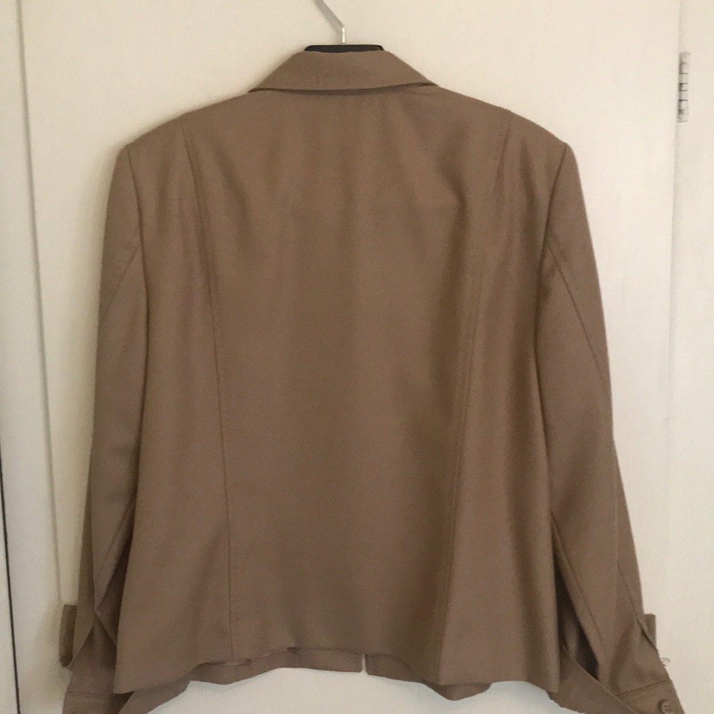 ❌Closet Clear out! Pendleton coat - Picture 4 of 4